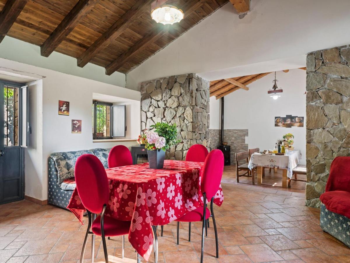 Belvilla By Oyo Casa Otaiti Maniace Rom bilde